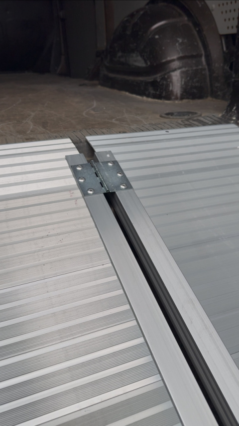 Najazd aluminiowy składany 155cm